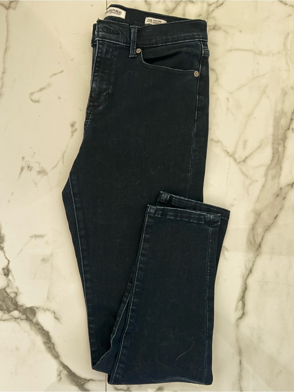 Banana Republic high rise skinny ankle dark wash size 28
